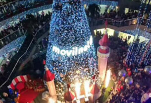 CC el Recreo encendido de navidad