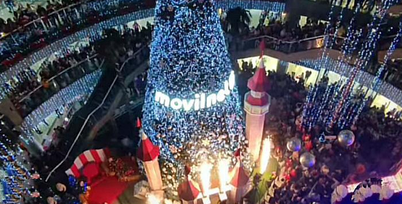 CC el Recreo encendido de navidad